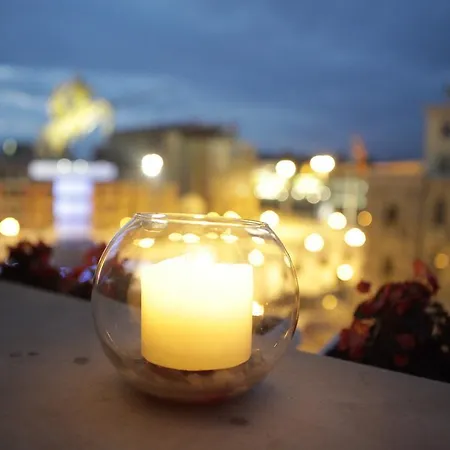 Square View Апартаменты Скопье