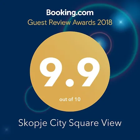 Square View *